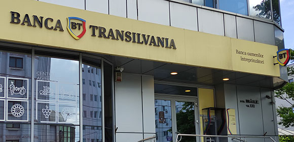 Cum activezi un card la Banca Transilvania?